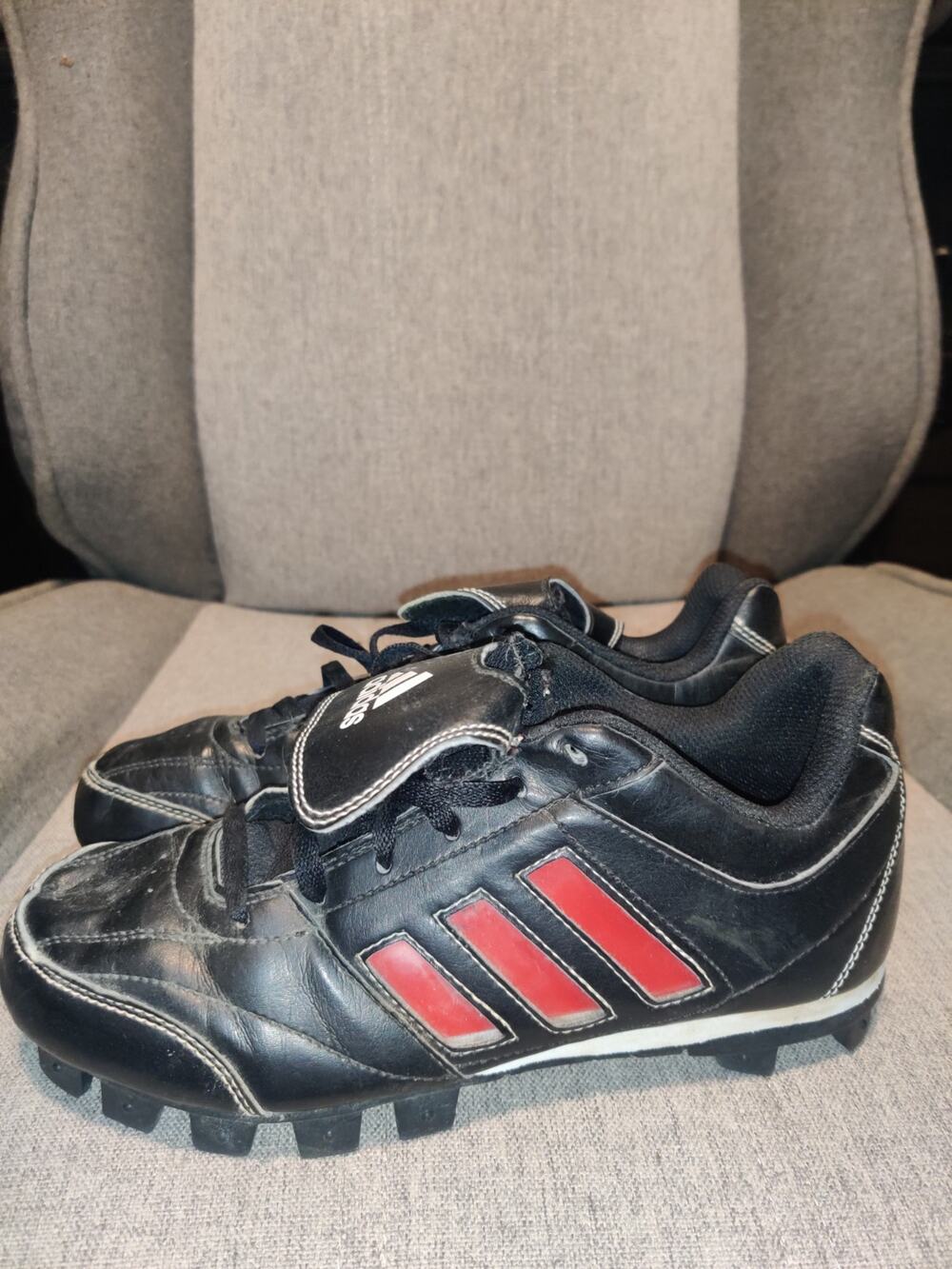 Adidas Rubber Baseball Cleats Men's Size 5 Black